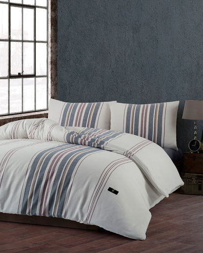 White Bedding Set with Darker Lines