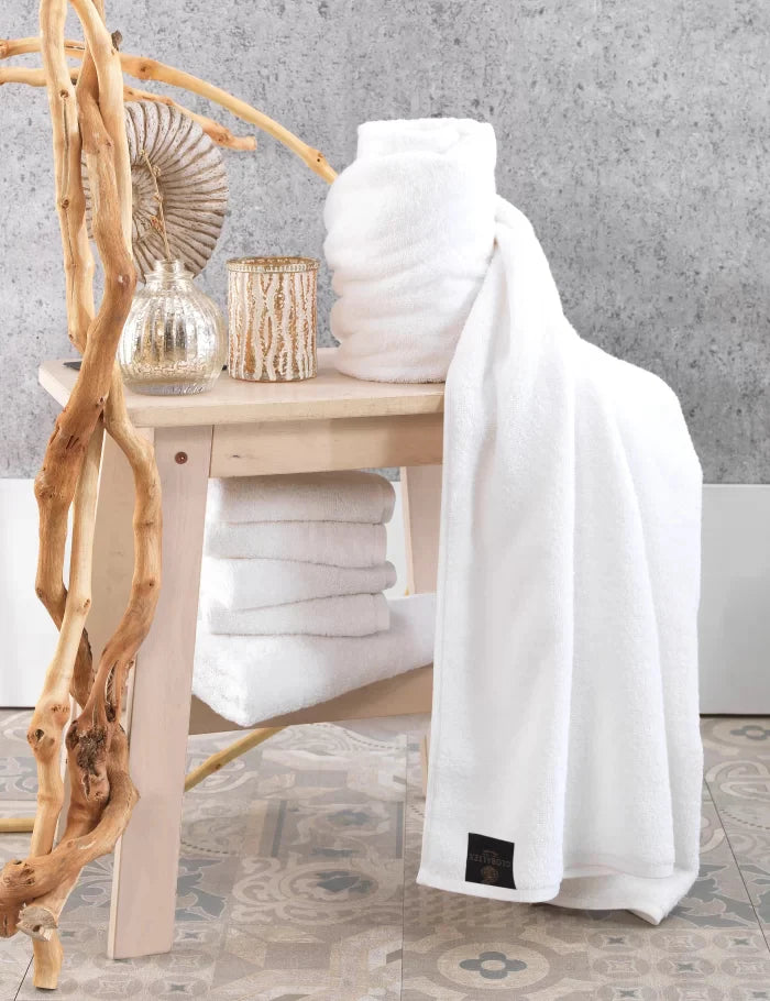 Sofya White Bath Towel